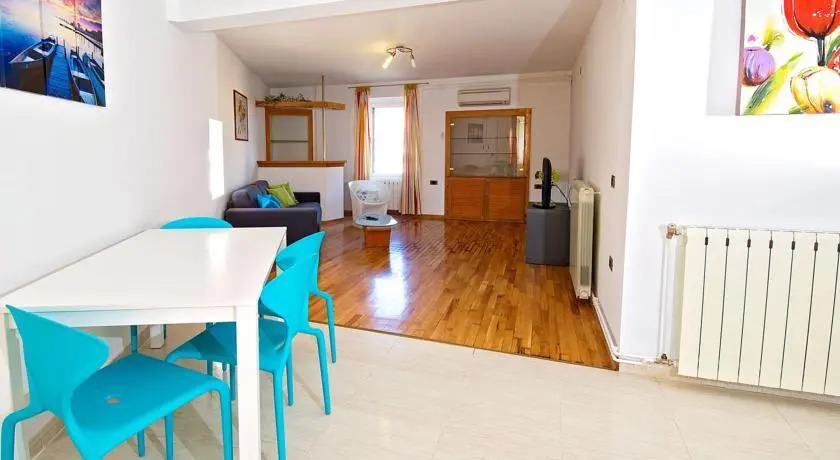 Apartment Dalmatina