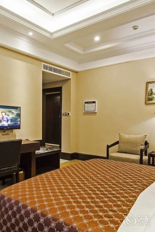 Aston Boutique Hotel