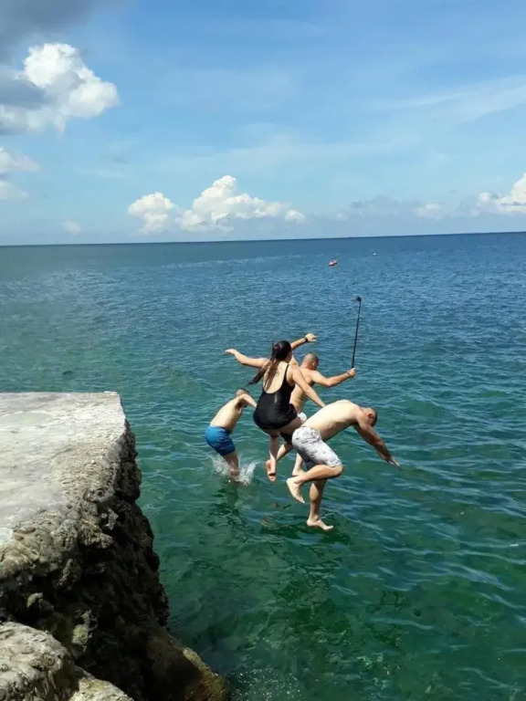 Haadson Resort & Koh Raham