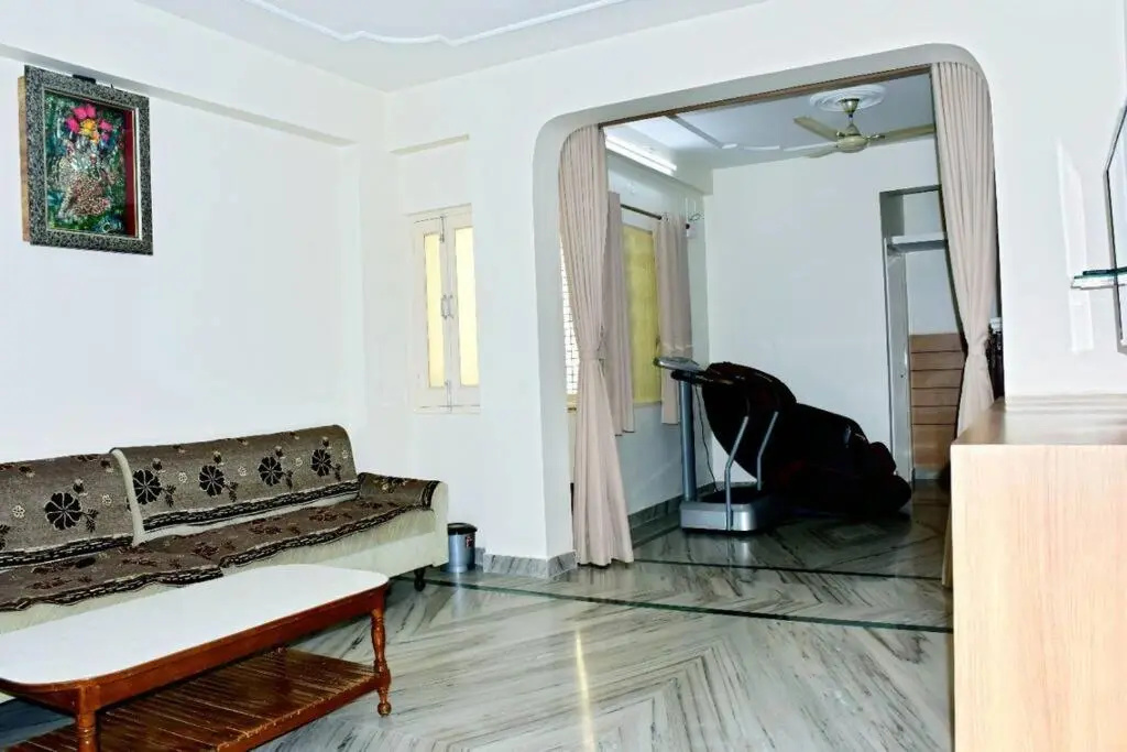 Balaji Homestay