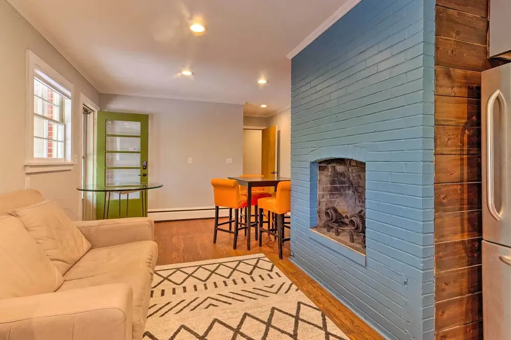 Dog-friendly Home: 1 Mi to Downtown Hendersonville