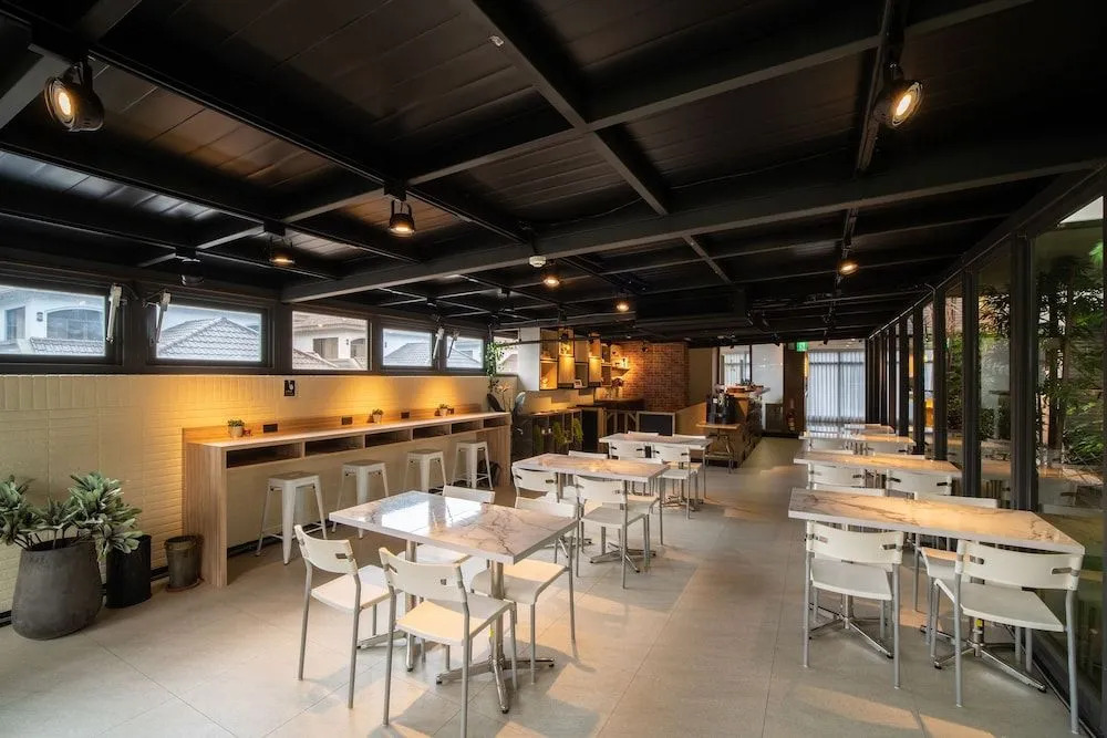 Fengjia Hotel Bell