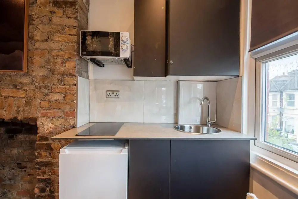 Cosy 1 Bed Duplex - Close to Metro - NW2