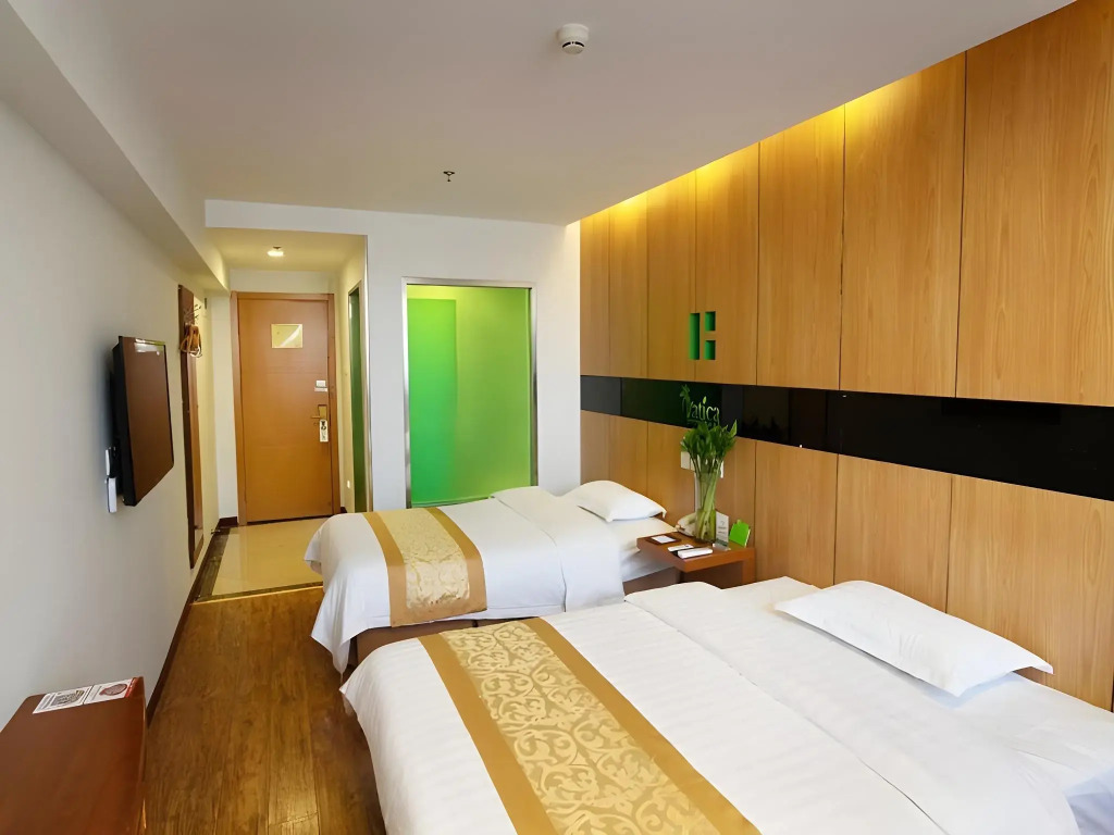 Vatica Tianjin Dagang Xuefu Road University Town Hotel