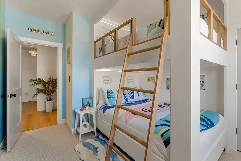 Surfside Escape 3 Bedroom Condo