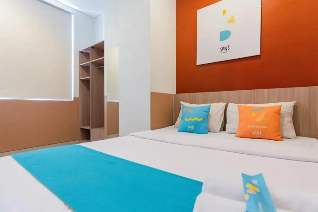 Sans Hotel Rajawali Surabaya by RedDoorz