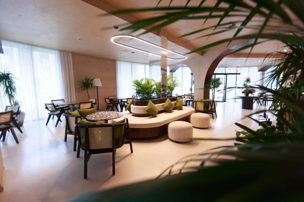 Flower Hotels & Resorts