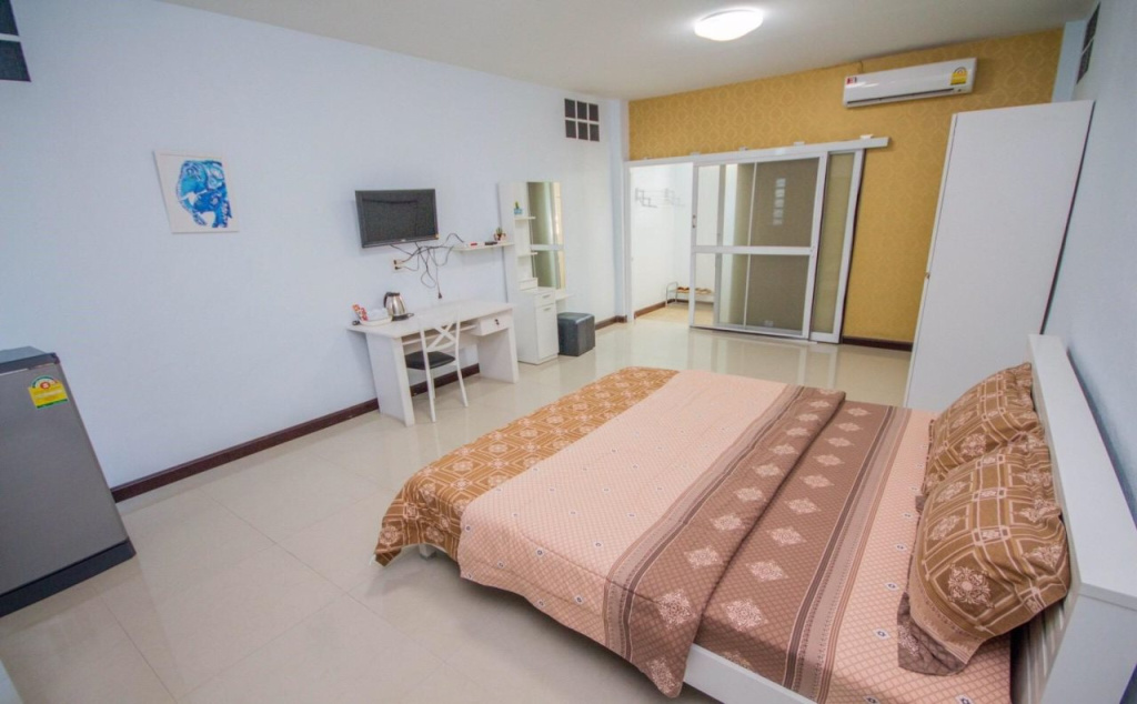 Ruen Aiyara Apartment