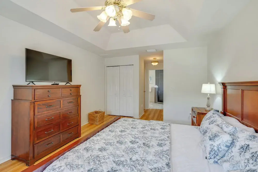 6 Mi to Coast: Cape Coral Family Home