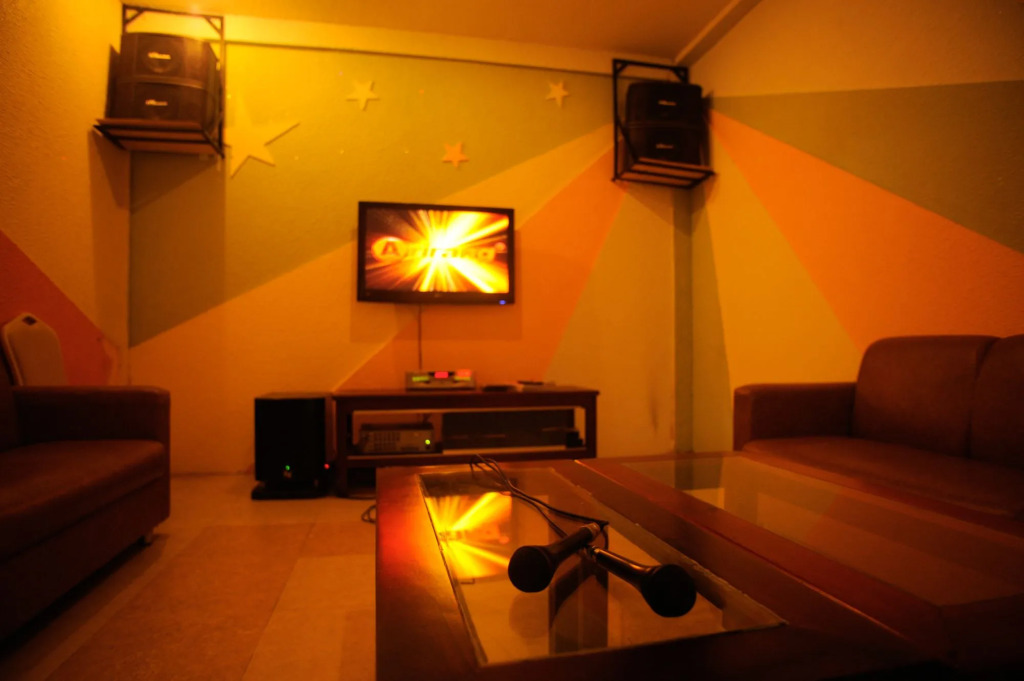 Golden Coast Resort & Spa