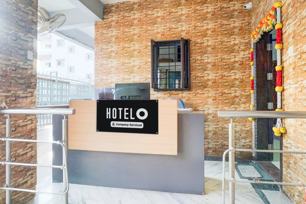Super Hotel O Dhanori Near Pune Airport