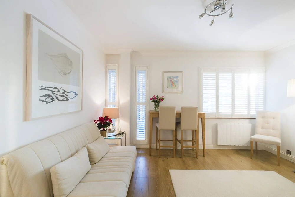 Sublime 1 bed flat with Thames view