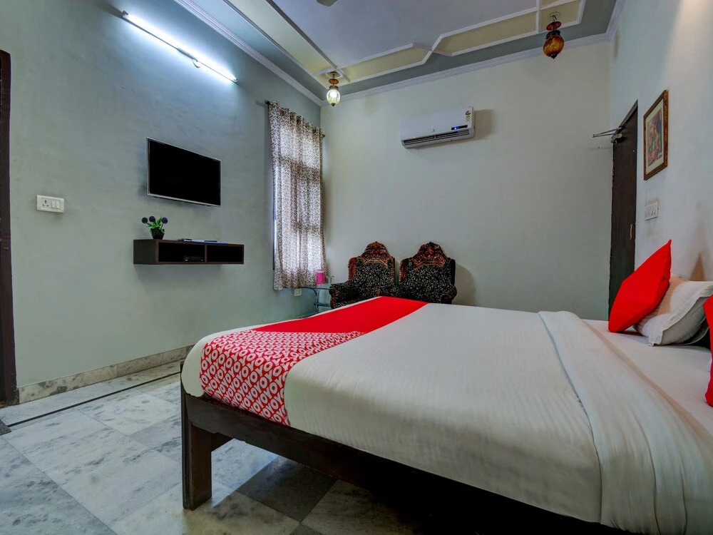 OYO 4007 Garg Niwas
