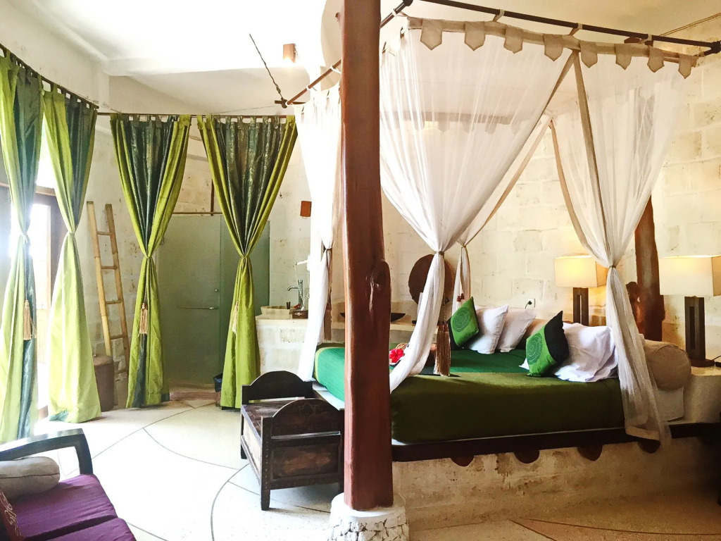 Three-bedroom Villa With Private Pool at La Joya Balangan Resort