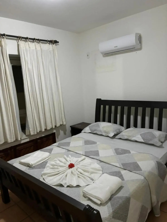 Condominio Villa Aurora, 150m da Praia de Taperapuam