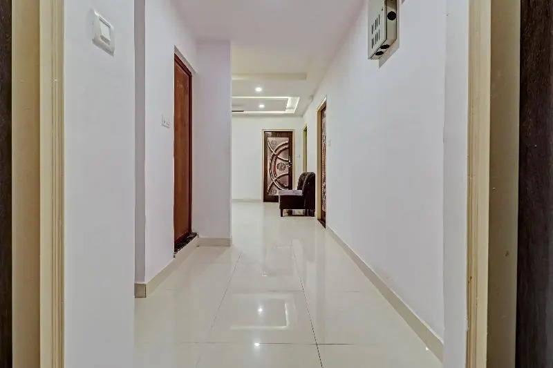 OYO Home 81332 Shiva Shakthi Inn