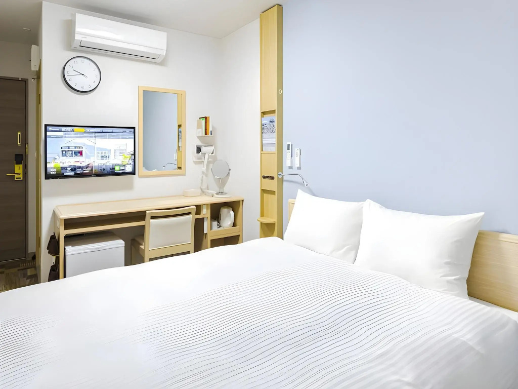 Toyoko Inn Kyoto Shijo-omiya
