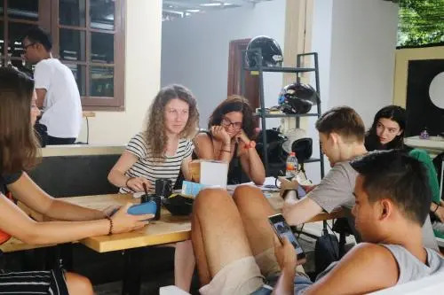 Happy Tree Hostel Yogyakarta