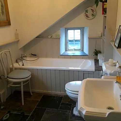 Dewberry Cottage Bed and Breakfast