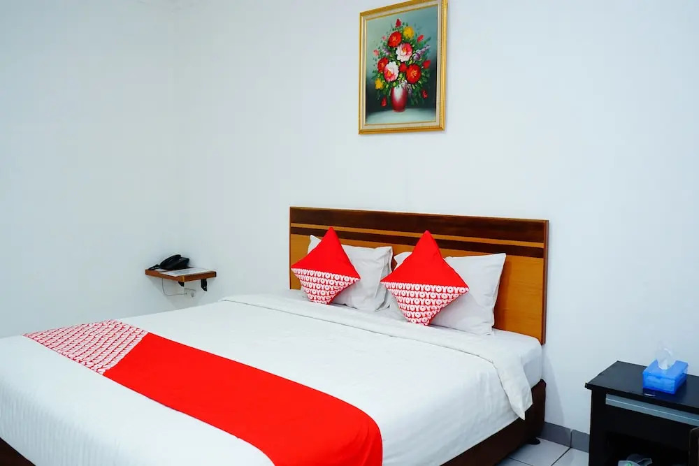 Oyo 480 Hotel Demuon
