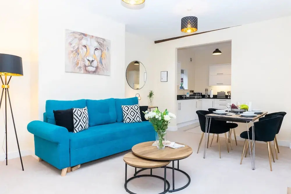 Suite on the High Street