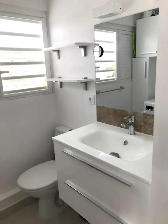 Studio in Sandy Ground, With Wonderful sea View, Pool Access, Enclosed Garden - 50 m From the Beach
