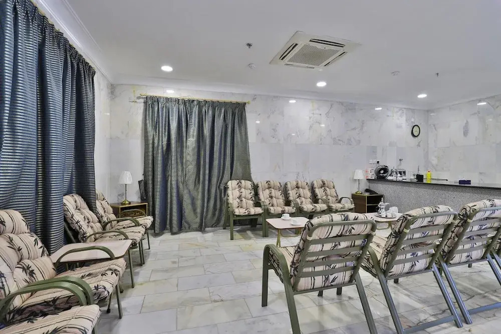 OYO 323 Aknan Ohod Hotel