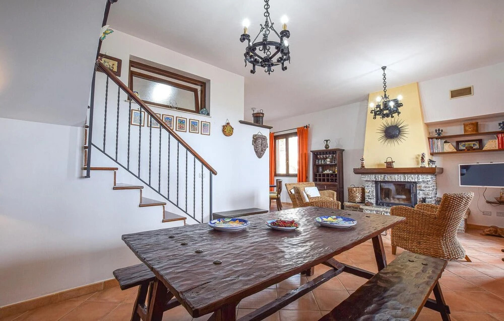 Nice Home In Trabia With Wifi