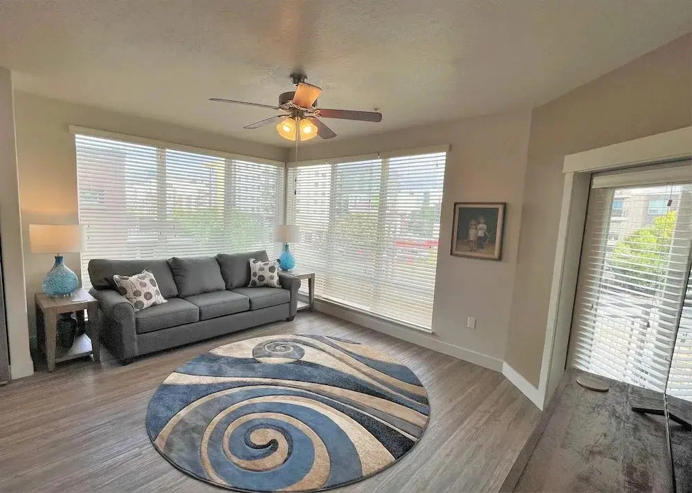 Luxury Condo in the Best Part of Downtown