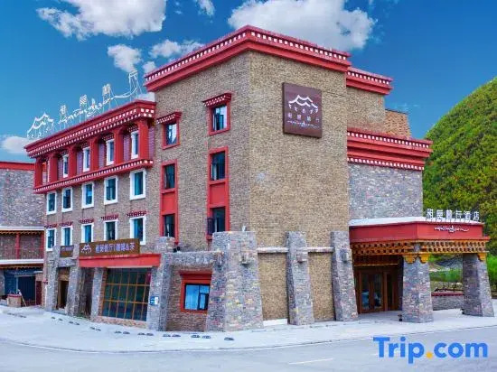 Yamolinka   Hotel