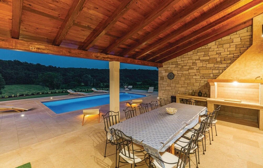 Awesome Home in Krnica With Sauna, Wifi and 3 Bedrooms