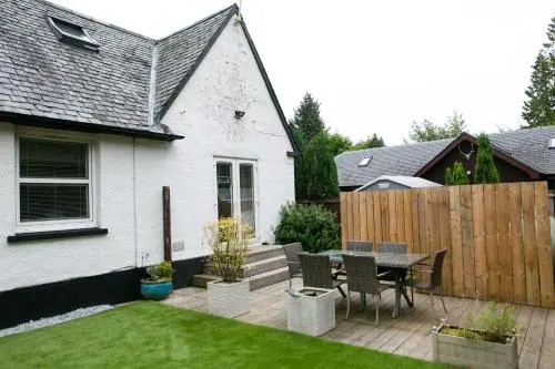 Glenview Luss