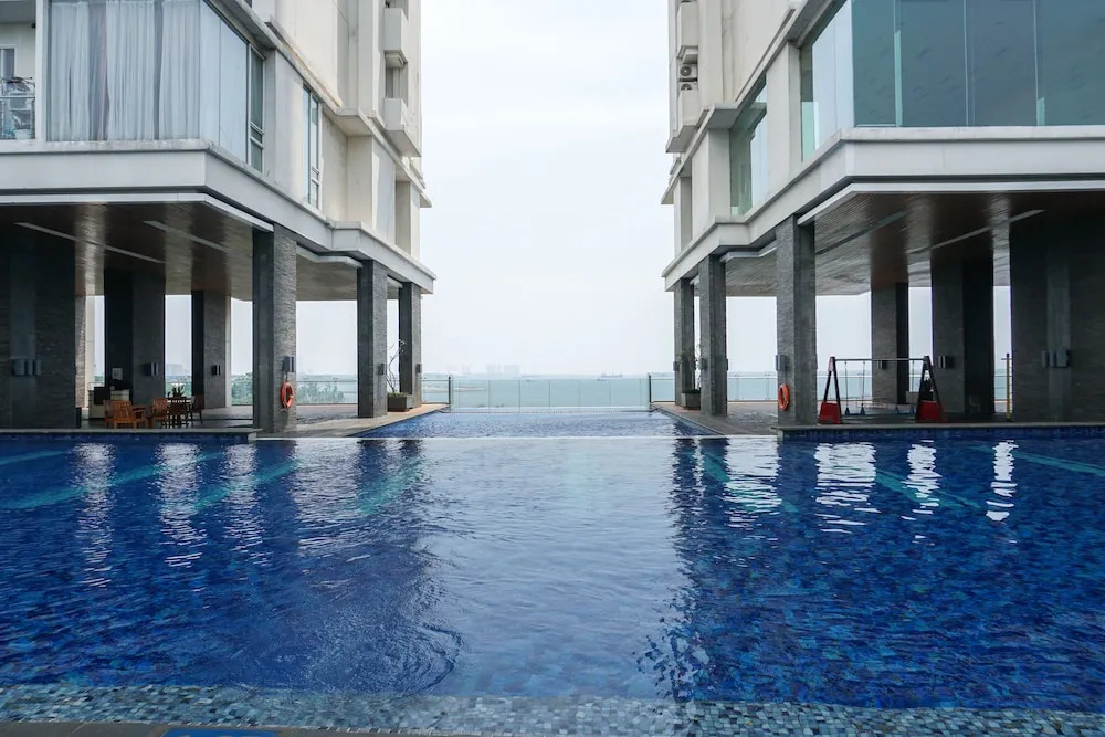 1BR Apartment with City View at Ancol Mansion