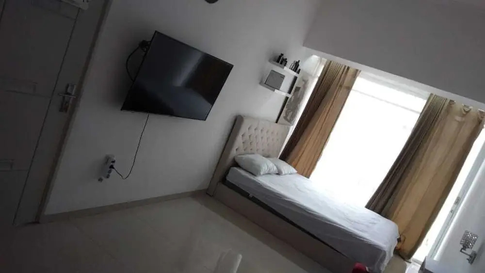 De Villa Atas Bukit by HouseinBandung