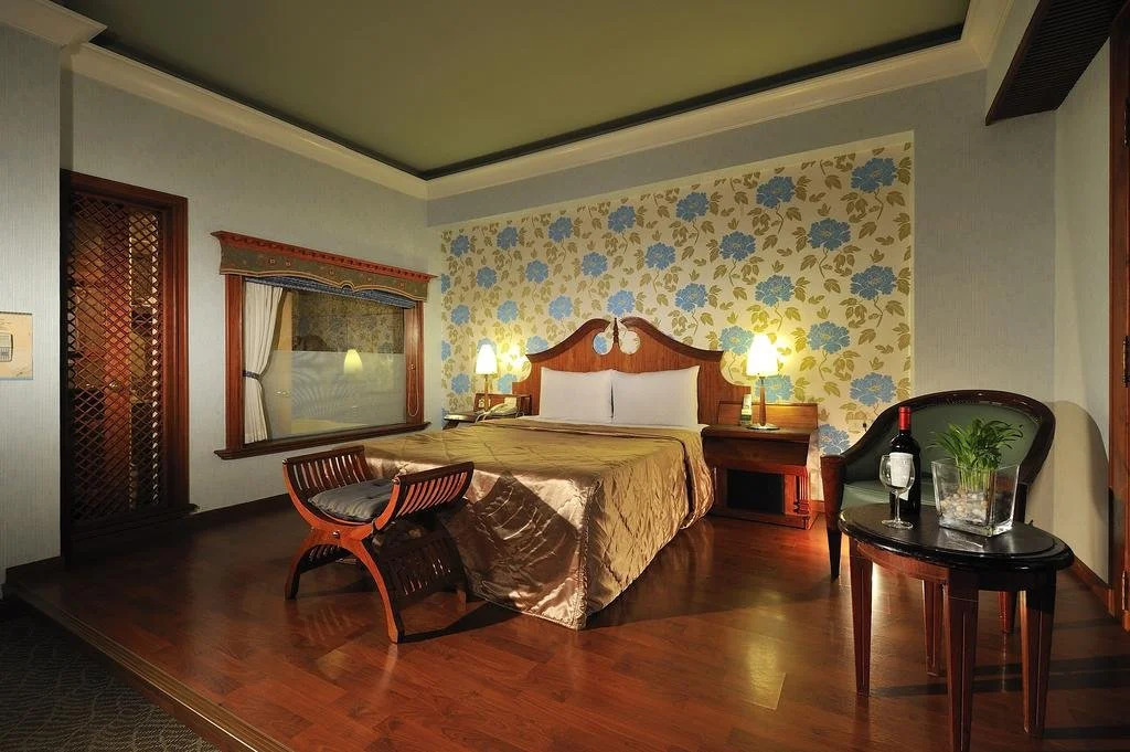 Jiaqing Hotel