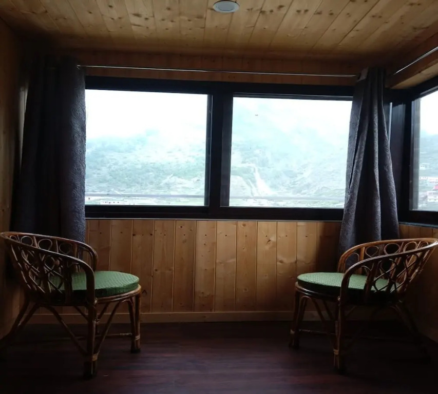 Hotel River View