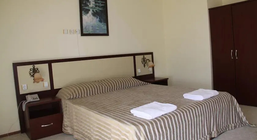 Uset Hotel