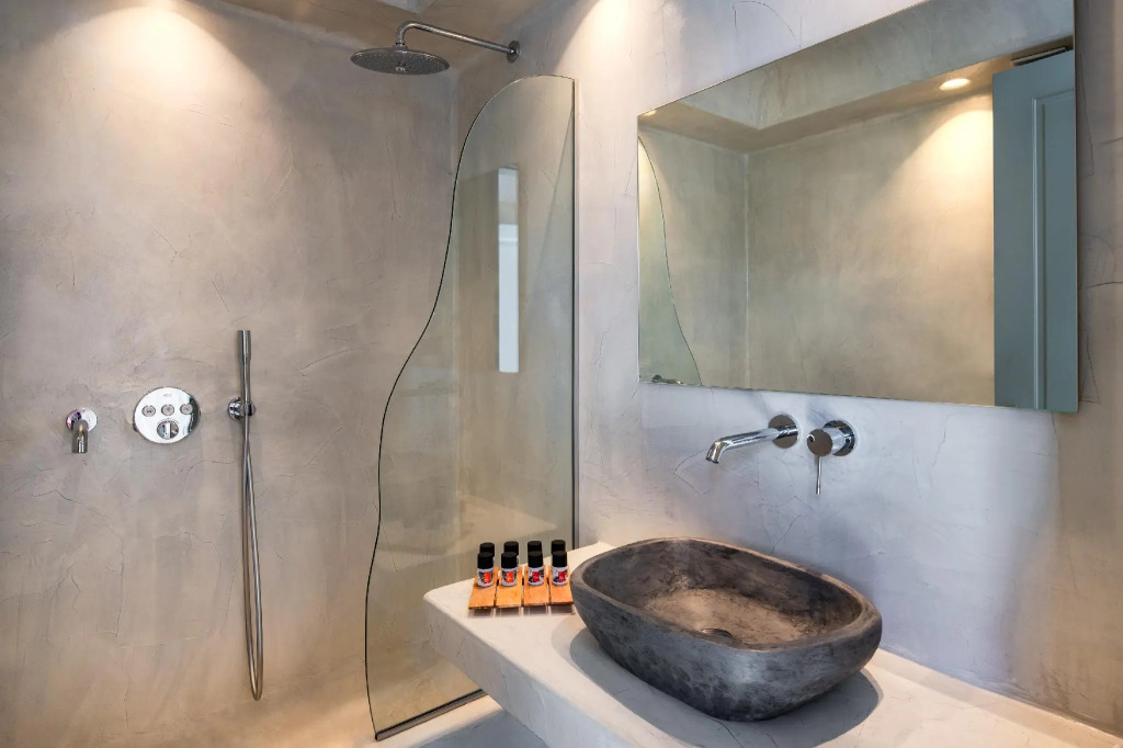 Astro Palace Hotel & Suites