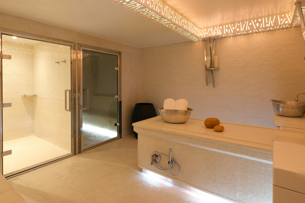 Five Seas by Inwood Hotels