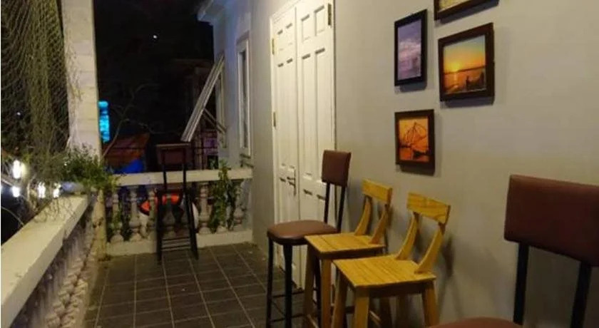 Bookaholic Beach Hostel