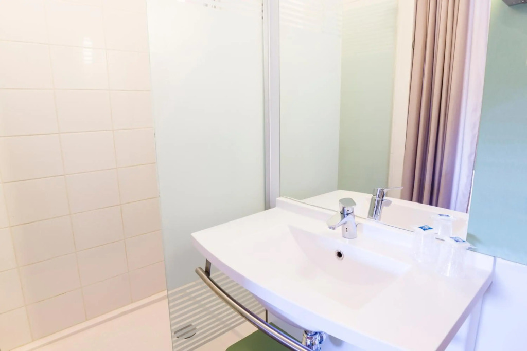 ibis Valence Sud
