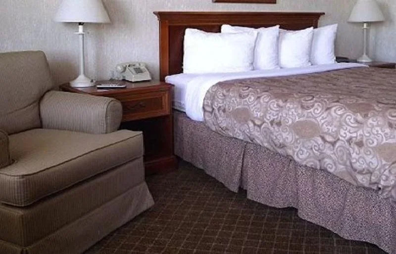 Deluxe Inn Stephenville