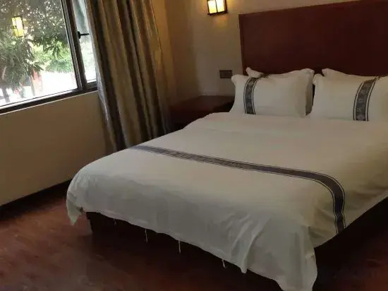 Nanning Pinshu Hotel (Jiangnan Wanda Plaza Tingzi Wharf Branch)