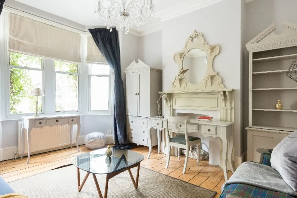The Walton Gardens - Peaceful 2BDR with Garden
