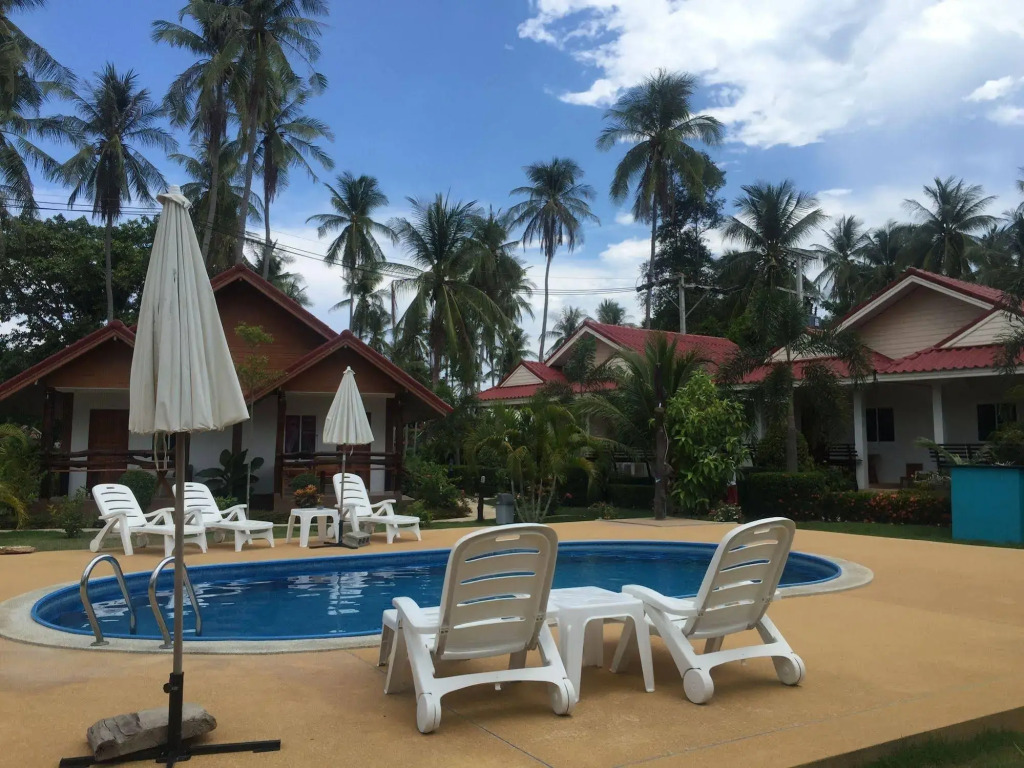 Hana Lanta Resort