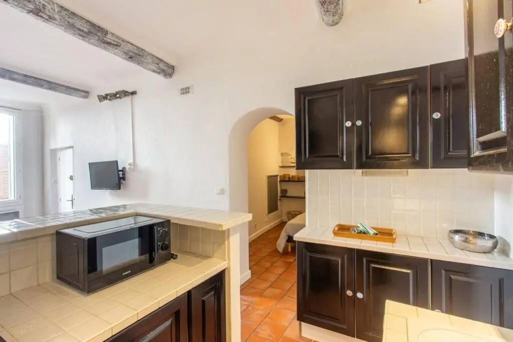 Vieil Antibes Appartement de charme 2/4pers