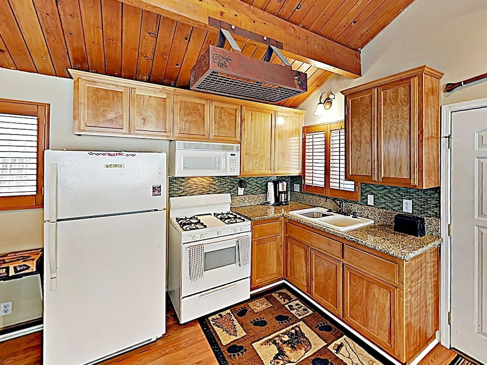 New Listing! Mountain Charmer W/ Large Yard 2 Bedroom Home