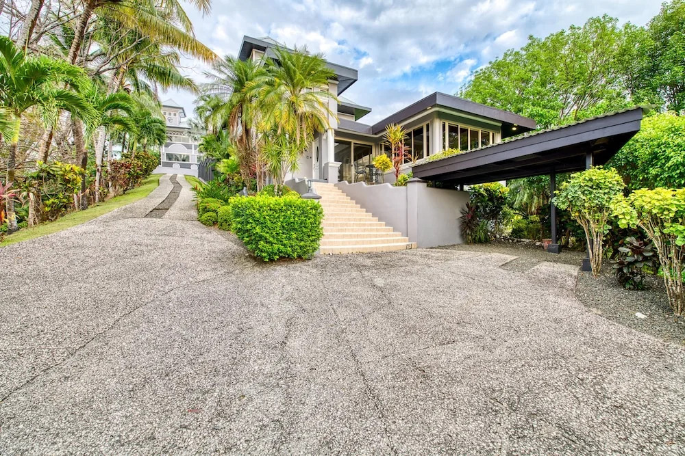 Luxury 15br Ocean View Estate in Nosara Ideal for Retreats Weddings Corporate Events
