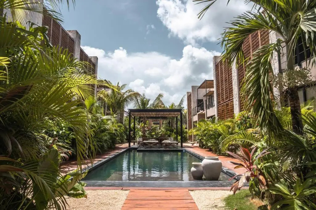 TOH luxury 2 Bedroom Minutes From Downtown