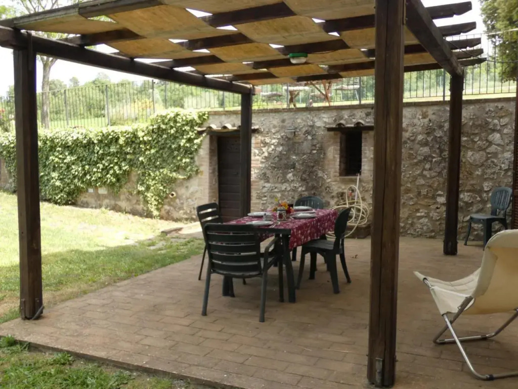 SCAPPO IN UMBRIA, La cantinetta